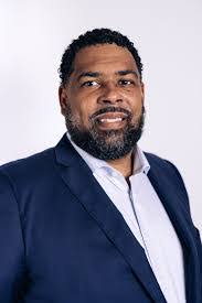 Ben Biles's Instagram, Twitter & Facebook