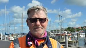 Skifter fiberkabler ud med skibstrosser: Kenneth skal være ny havnefoged