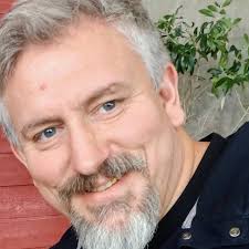 Knives made by the amazing artist Jerry Moen of Dallas, Texas