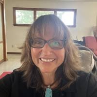 Kirsten Newby's Instagram, Twitter & Facebook