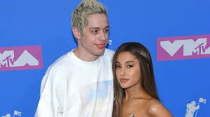 Benjamin earl franklin davidson, jr. Ariana Grande Cet Evenement Qui A Definitivement Mis Un Terme A Son Histoire Avec Pete Davidson Voici