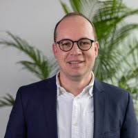 100+ Profile mit dem Suchbegriff „Eckstein“