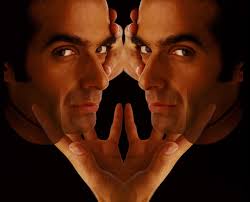 Yes, yes, it's all done with mirrors. #The90s