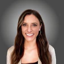 Direct Recruiters CEO And Leadership: Executives and Demographics