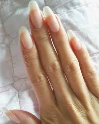 Agrega varias gotas de aceite para bebés. Fakenails Cutenails Unas Largas Naturales Unas Perfectas Unas Largas Ovaladas