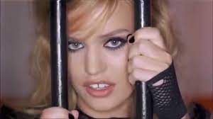 Get The London Look Youtube