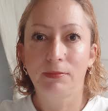 Angela Maria Gonzalez Tello во луѓе