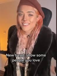 Vixen guitar: Incredible story behind viral Tik Tok account