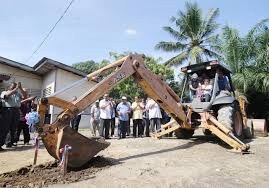 Anak generasi kedua yang difikirkan sesuai akan duduk dan sewa dulu rumah tersebut. Felda Perkenal Konsep Sewa Beli Bantu Generasi Kedua Miliki Rumah Semasa Mstar
