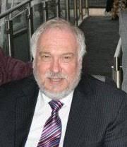 Can anyone spare a few minutes to help a brain-fogged senior link his  computer to his new printer?!