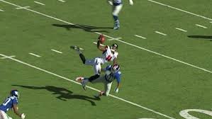 Julio jones had a potentially big catch ruled incomplete on a controversial call. Julio Jones Makes A One Handed Catch That Looks Like Something Out Of Madden Sbnation Com