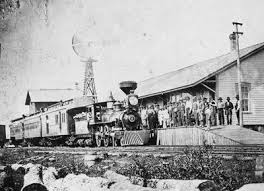 Years Ago: Hometown talent entertained in plays