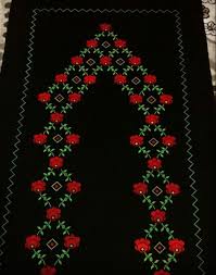 Kanavice Etamin Seccade Modelleri Gelin Isleri Kanavice Boncuk Nakis Desenleri Boncuk Tig Desenleri