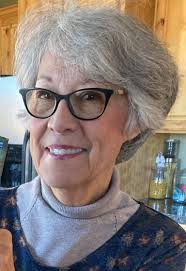 Get to know our 2022 Festival Artwork artist Ann Smith!