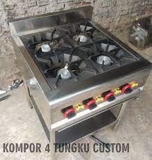 Dilengkapi dengan dua tungku penahan panas, kegiatan memasak anda akan semakin efisien. Kompor 4 Tungku Custom