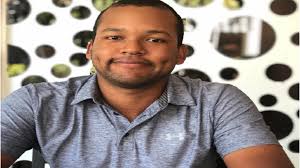 William Knibbs takes lead at National Golf Trials