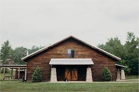 The Barn At Shady Lane Birmingham Wedding W Lesley Taylor Louisiana Elopement And Wedding Photographer Birmingham Wedding Birmingham Wedding Venues Barn Wedding Inspiration
