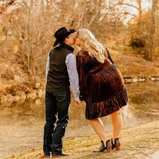 Allie Phillips and Seth Willard's Wedding Registry