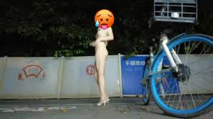 苏妲己户外勾引