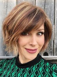 What are your best tips for the perfect hairstyle for the woman over 40? 10 Classy Hairstyles For Women Over 40