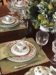 Check out these 45+ gorgeous thanksgiving table decor ideas to help you dine in style this holiday. 9 Thanksgiving Table Decor Ideas 2021 Table Settings For Thanksgiving