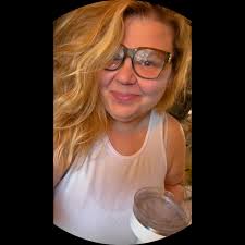 Who still has family dinners