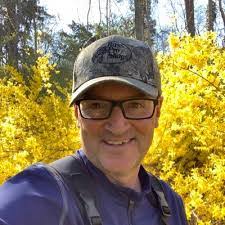 Mark Hysell's Instagram, Twitter & Facebook