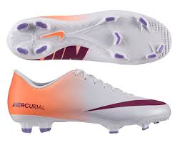 Step on the pitch in our latest soccer cleats designed for superior control & traction. Nike Womens Cleats Buy Clothes Shoes Online