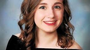 Edwina Norman's Instagram, Twitter & Facebook