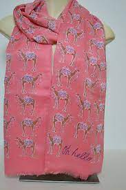 Je vends ce beau sac en cuir noir de la marque kate spade. Kate Spade New York Camel March Oblong Scarf 100 Viscose Berber Pink Oh Hello 59 99 Picclick
