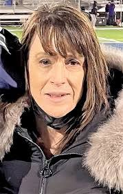 Lea Daly's Instagram, Twitter & Facebook