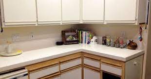 Let S Die Friends Easy Kitchen Cabinet Makeover Kitchen Cabinets Makeover Melamine Cabinets Rental Kitchen