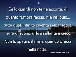 Alla luce di quanto detto, considerate le indicazioni suggerite, di seguito esempi di frasi usualmente utilizzate in ricordo delle persone care scomparse. Frasi Sull Amore E Il Mare 293 Frasi E Immagini Da Condividere A Tutto Donna