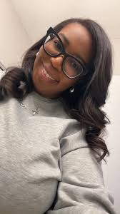 Giving this a shot 😌🤞🏾Where are the ladies who actually want to make  real friends? Not just texting for a few days and falling off. Down for  long-distance friendships Richmond, 757, DMV