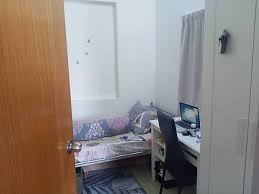 Mungkin ada yang berpendapat, tempat ini terlalu jauh buat mereka yang bekerja di pusat bandar, atau kawasan lain yang seangkatan dengannya. Bilik Sewa Fortune Park Seri Kembangan Property Rentals On Carousell