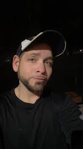 Ralph Salas's Instagram, Twitter & Facebook