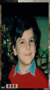 No saltes! Ofrécele una flor a Carlo acutis 🌹🌹🌹