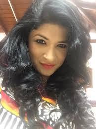 Aisha Grover's Instagram, Twitter & Facebook