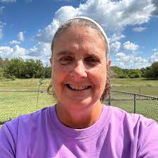 Who does the lost dog near Pete's and Pizza Hut in Pitt belong to?