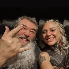 Filling the pages of my life with adventures and beautiful people. ✨