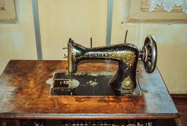 Although singer is not the first sewing machine being developed, it became a very popular brand to many sewers, and even for collectors. 301 Vintage Singer Sewing Machine Photos Free Royalty Free Stock Photos From Dreamstime