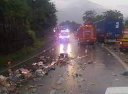 O lista completa de articole ce au eticheta accident valea oltului | pagina 1. Accident Grav Pe Valea Oltului Trei Oameni Au Murit Stirileprotv Ro