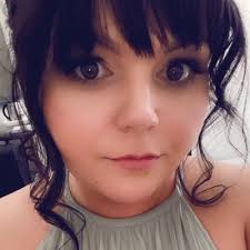 Stacey Preece's Instagram, Twitter & Facebook