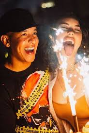 Listen to albums and songs from daddy yankee. Daddy Yankee S Daughter Jesaaelys Uploaded An Unpublished Photo For Father S Day Right Now News