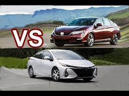 Looking at the 2018 honda clarity vs. 2017 Honda Clarity Fuel Cell Vs 2017 Toyota Prius Prime Drive Interior Exterior Youtube