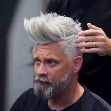 Woah Silver Fox Look Wait Till The End Hair And Beard Styles Men Haircut Styles Beard Styles Short