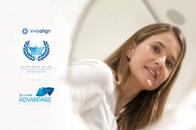 Dra. Laura Henriquez, Autor en Laura Henríquez