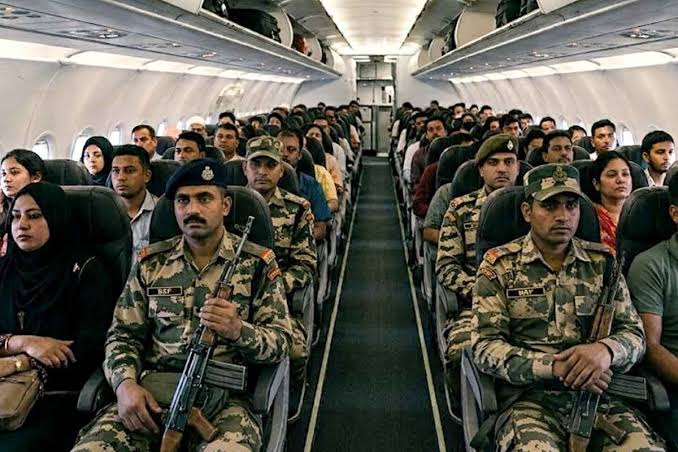 India-Bangladesh Border: six hundred Bangladeshi airlifted to bring back for pushback