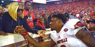 Lamar Jackson Dating Life With Girlfriend Jaime Taylor In 2020 Lamar Jackson Jackson Lamar