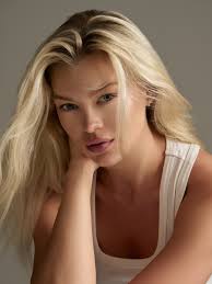 Get to know Tiarra 🫶👑 @tiarrapearson #bodylondon #model #modellondon  #gettoknowbodymodels